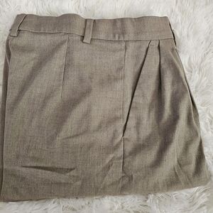 H&M Tan Women's Pleated Size 6 Dress Pants